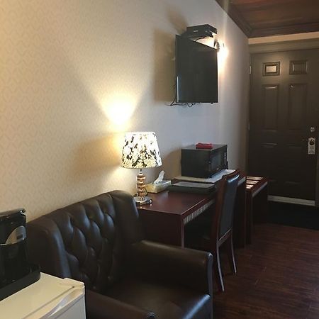New Minas The Greensboro Inn חדר תמונה